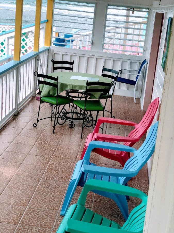 Rainbow Beach Apartments & Rooms Calibishie 외부 사진